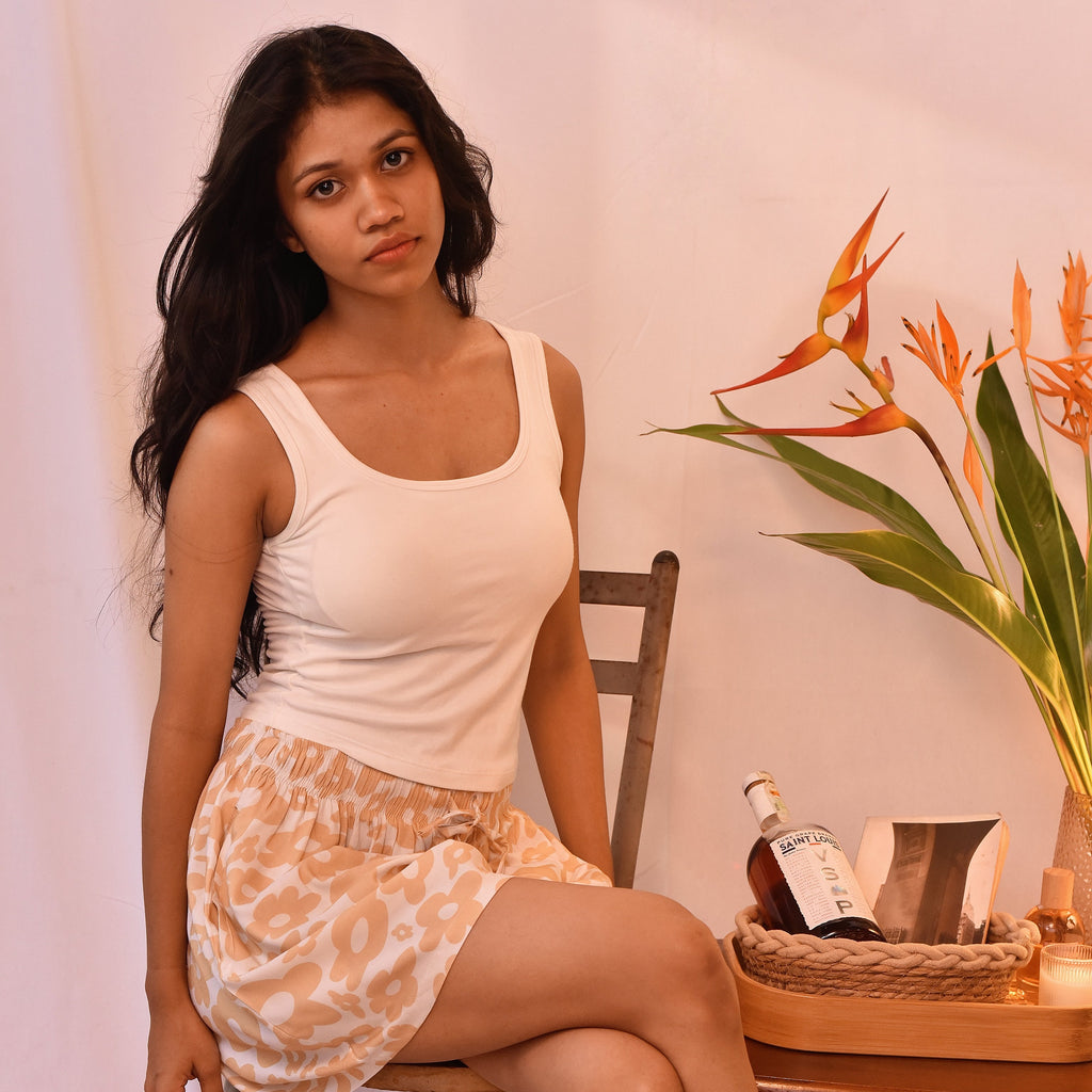 Honey Bloom Drawstring Short